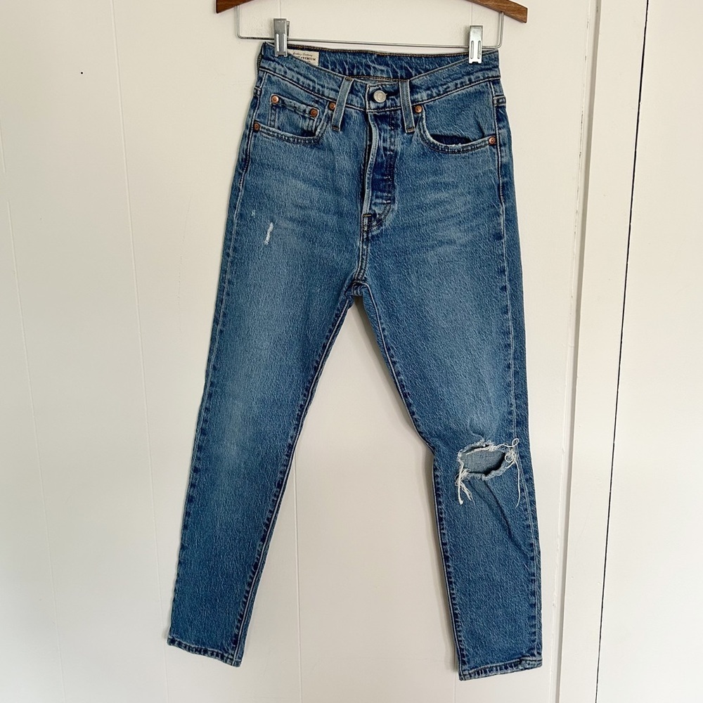 Levi’s Premium‎ 501 Skinny in Jazz Loved Distressed Size 25 - Picture 2 of 10